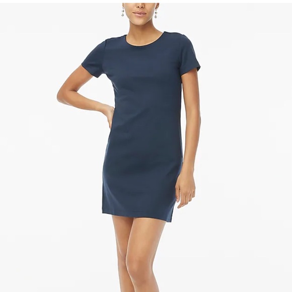 J. CREW NWT Navy Ponte Dress size 6 back zip
Short sleeves - Picture 1 of 6